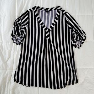 Torrid 2 Black and White Harper